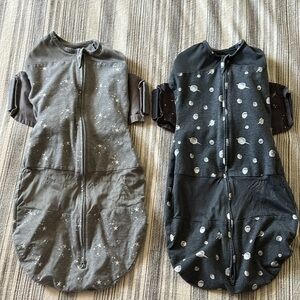 Bundle of Happiest Baby Snoo swaddles and sheets